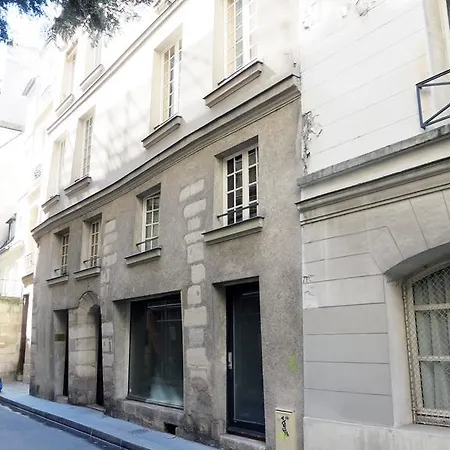 Studio Notre Dame Bievre *